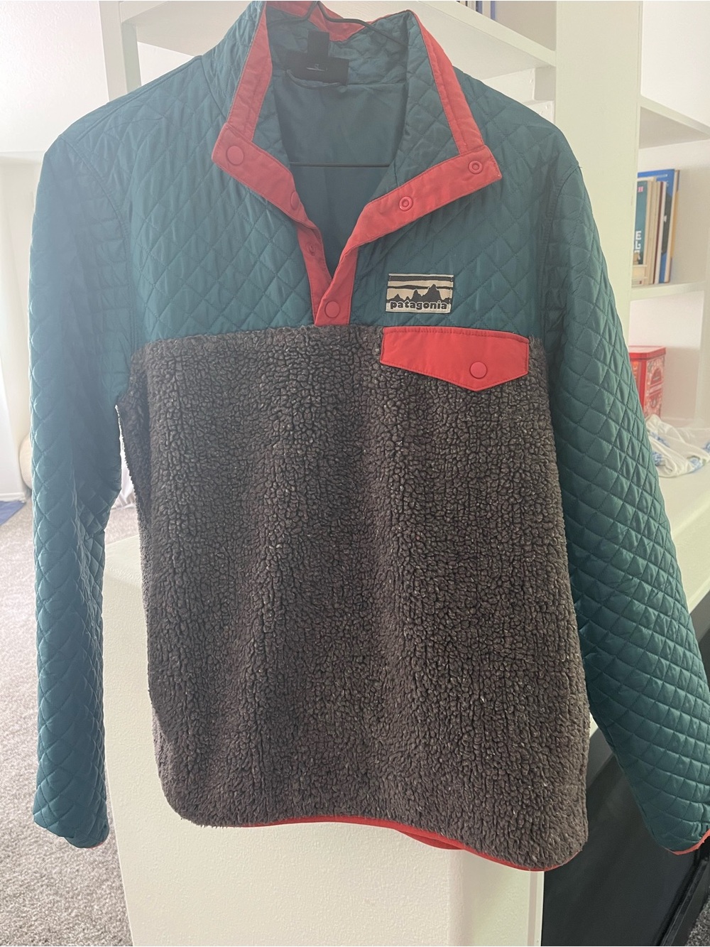 Patagonia Quilted Pullover in Teal with Red Trim